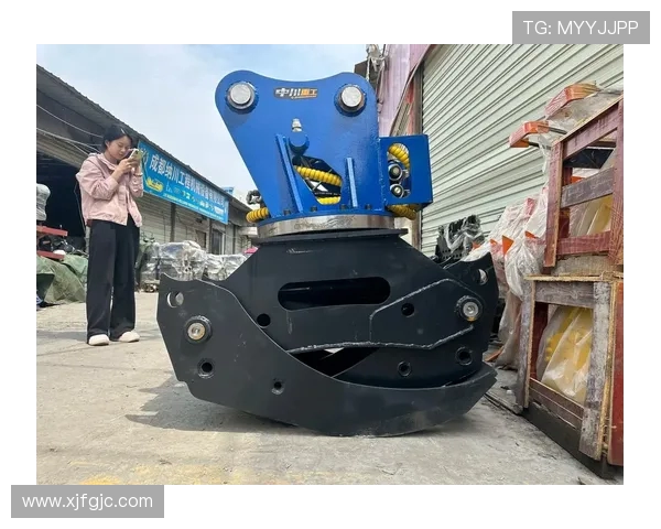 挖掘机属具快换系统优化